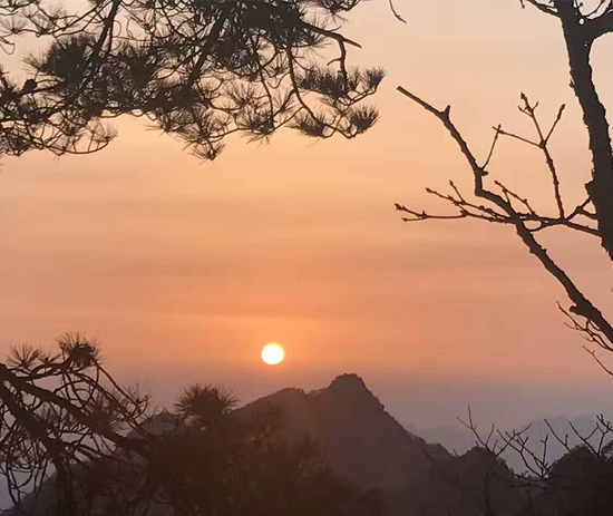 黃山+西海大峽谷+翡翠谷二日游-黃山深度旅游線路